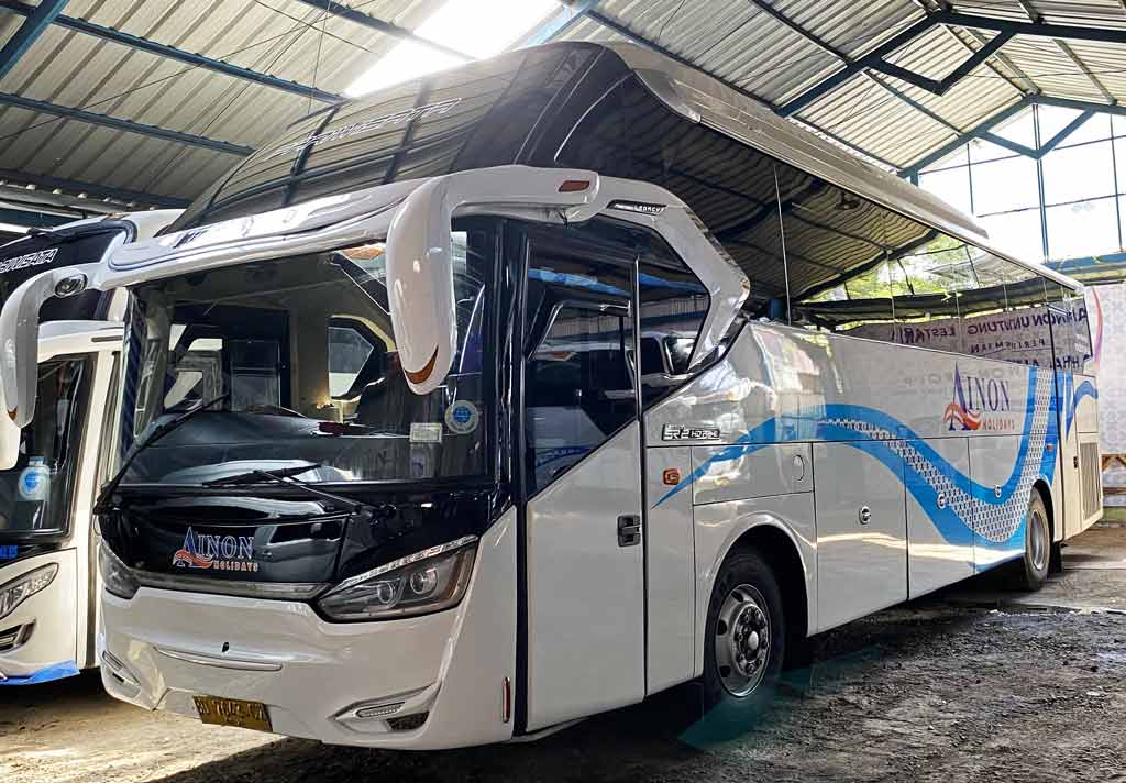 armada-bus-terbaik-di-jakarta